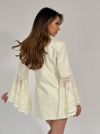 Рокля тип сако Belona