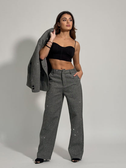 Костюм Viola с камъни и вълна