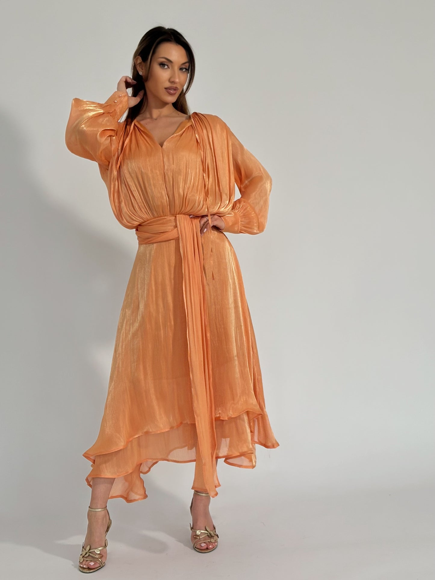 Сатенена рокля Carmella