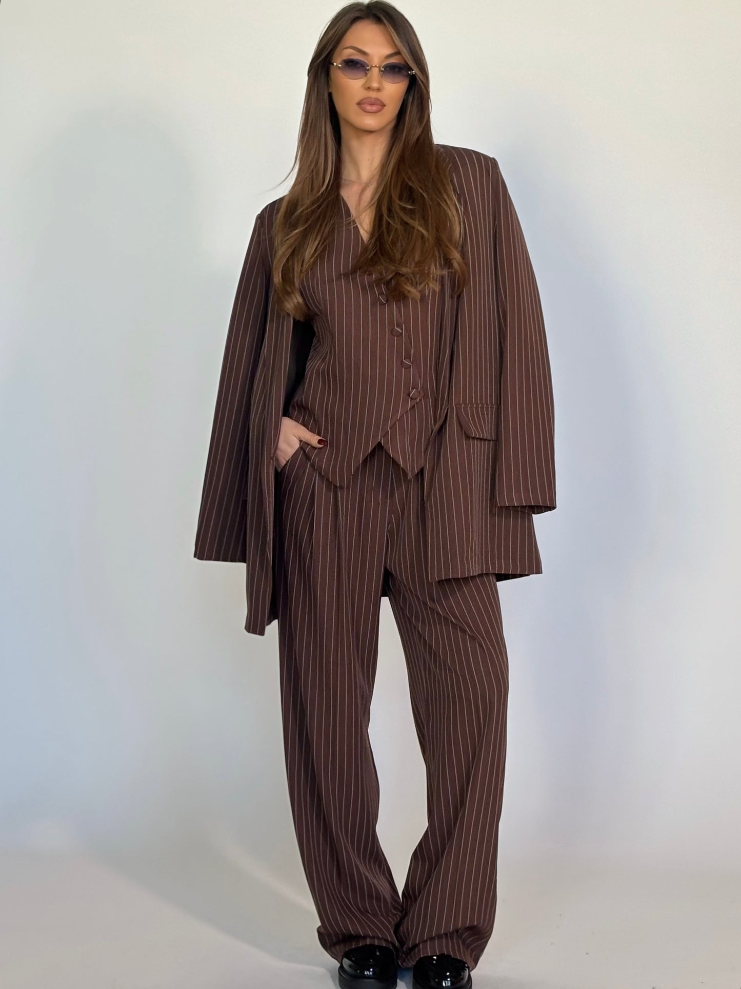 Комплект Lorina от три части