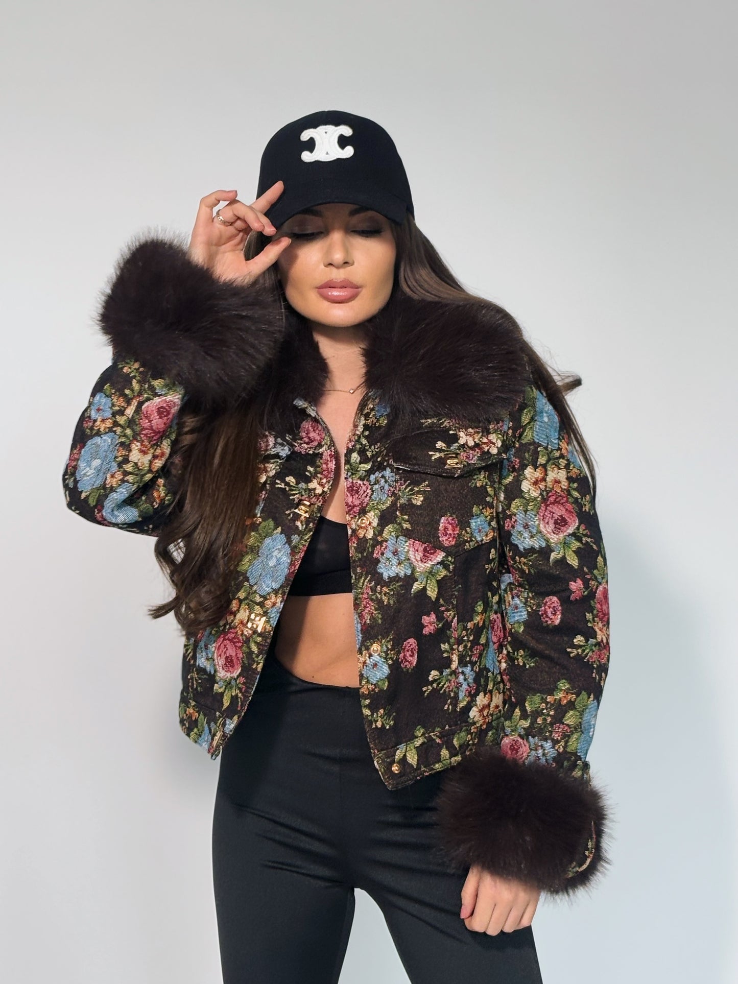 Яке Stellita с бродерия и пух