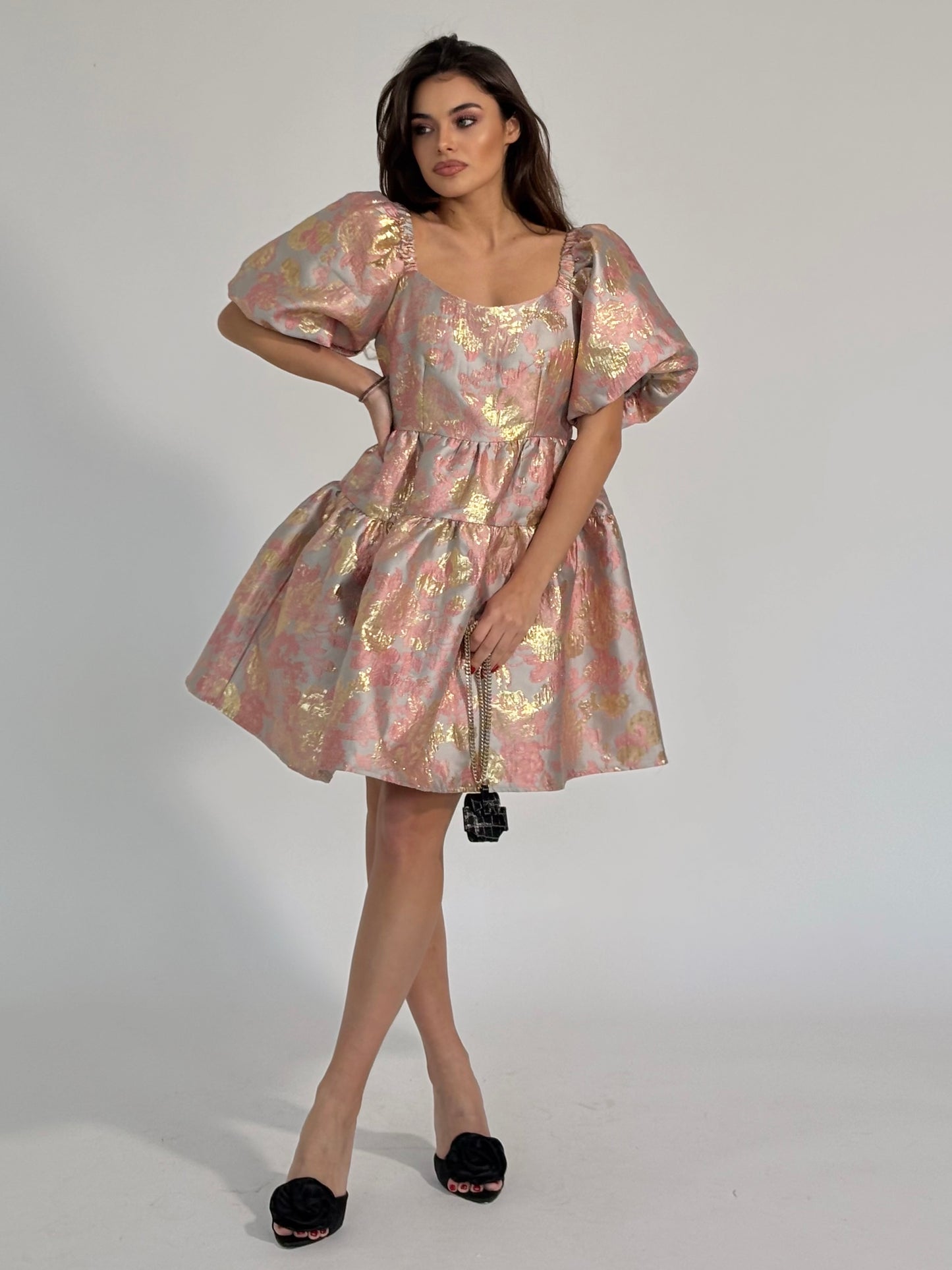 Glamour dress with gold effect