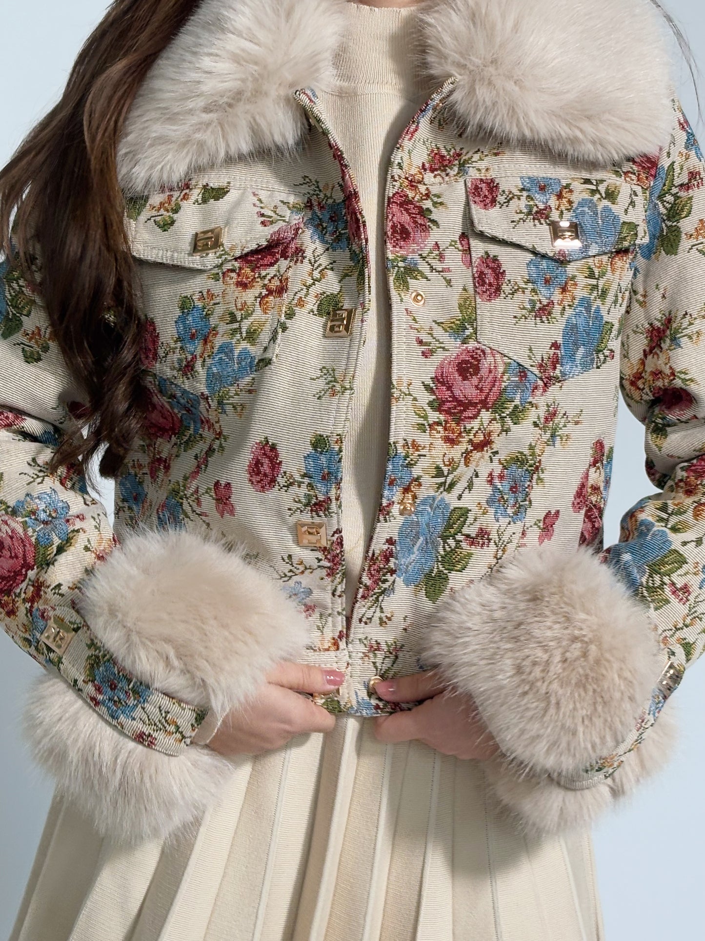Яке Stellita с бродерия и пух