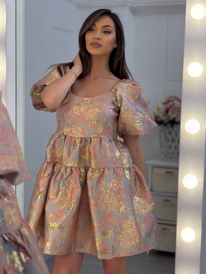 Рокля Glamour със златен ефект