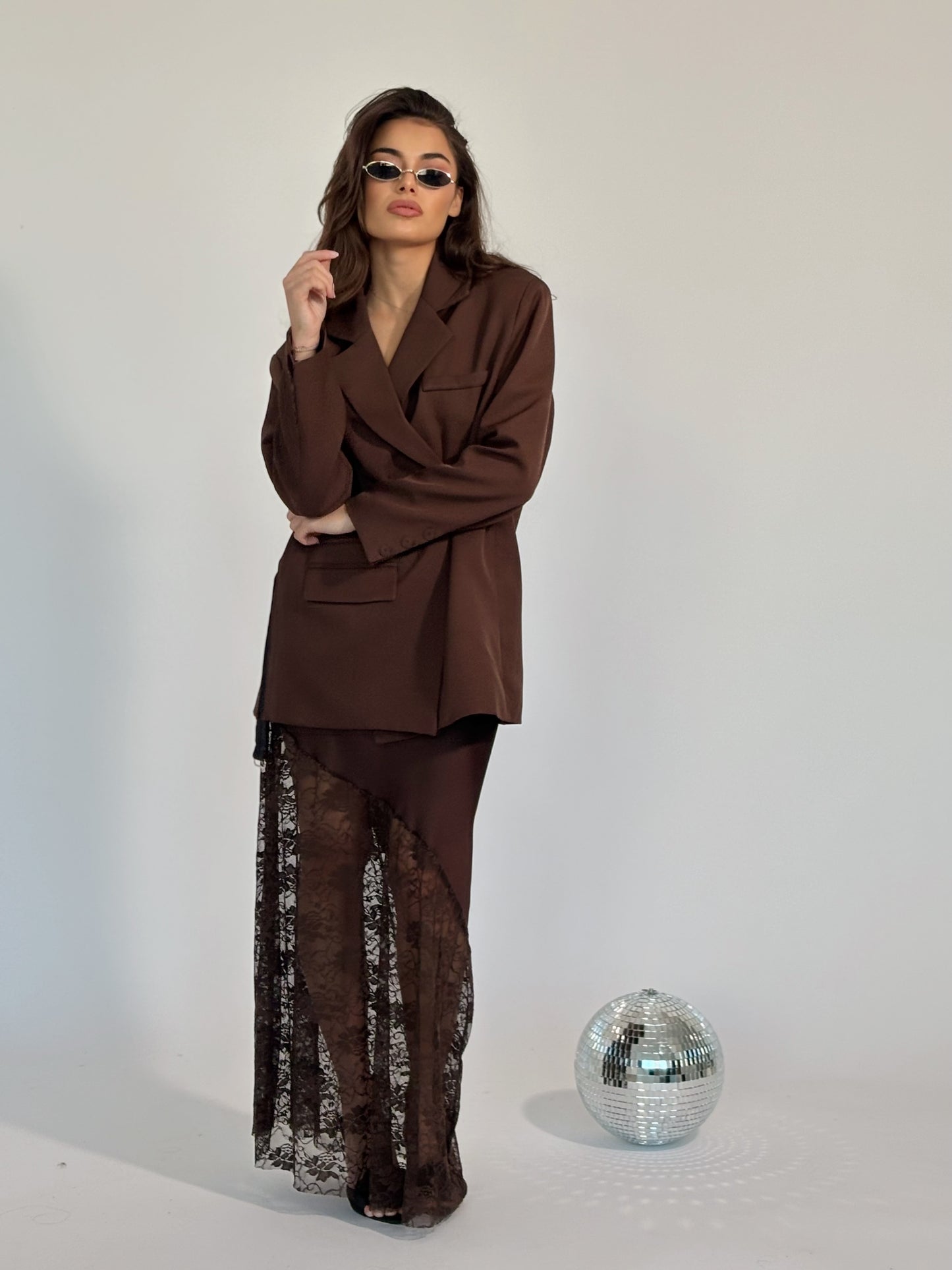 Сатенена пола с дантела Mocha