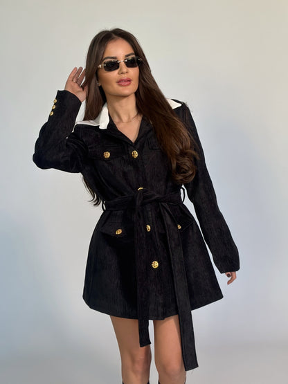 Рокля/сако Betti с колан и брошка