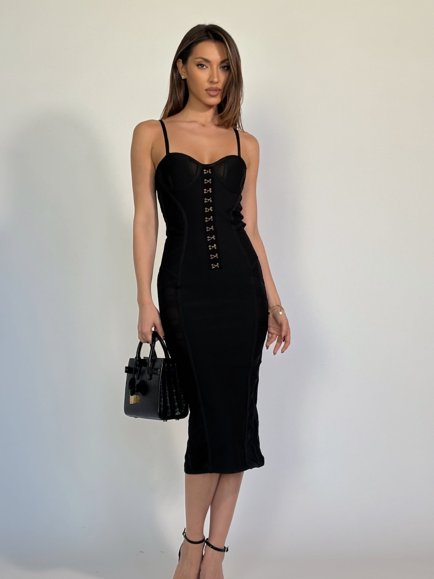 Бандажна рокля Valenita