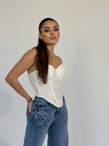 Дантелен корсет Vella с твърди чашки