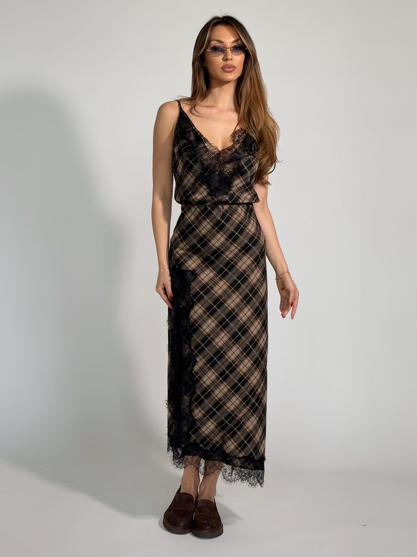 Кариран комплект Vellisa с цепка и дантела