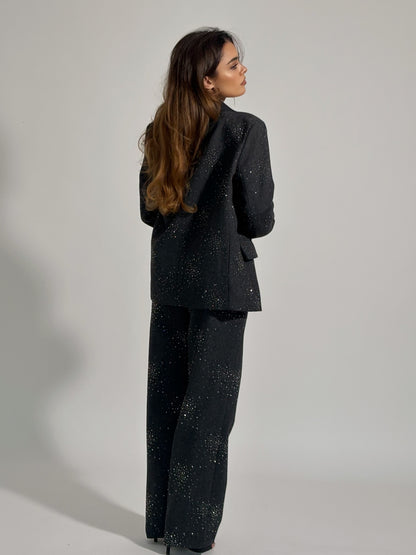 Костюм Viola с камъни и вълна