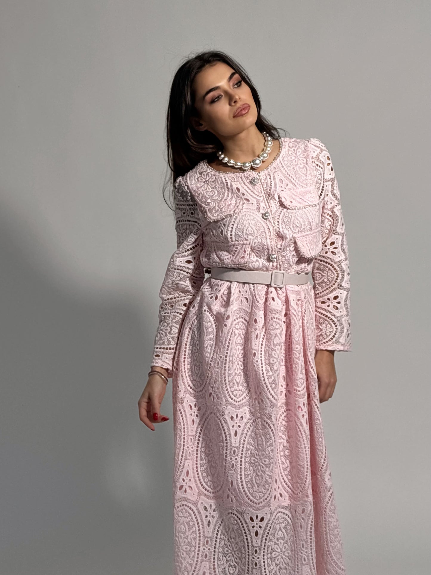 Дантелена рокля Yara