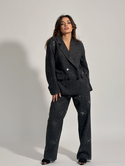 Костюм Viola с камъни и вълна