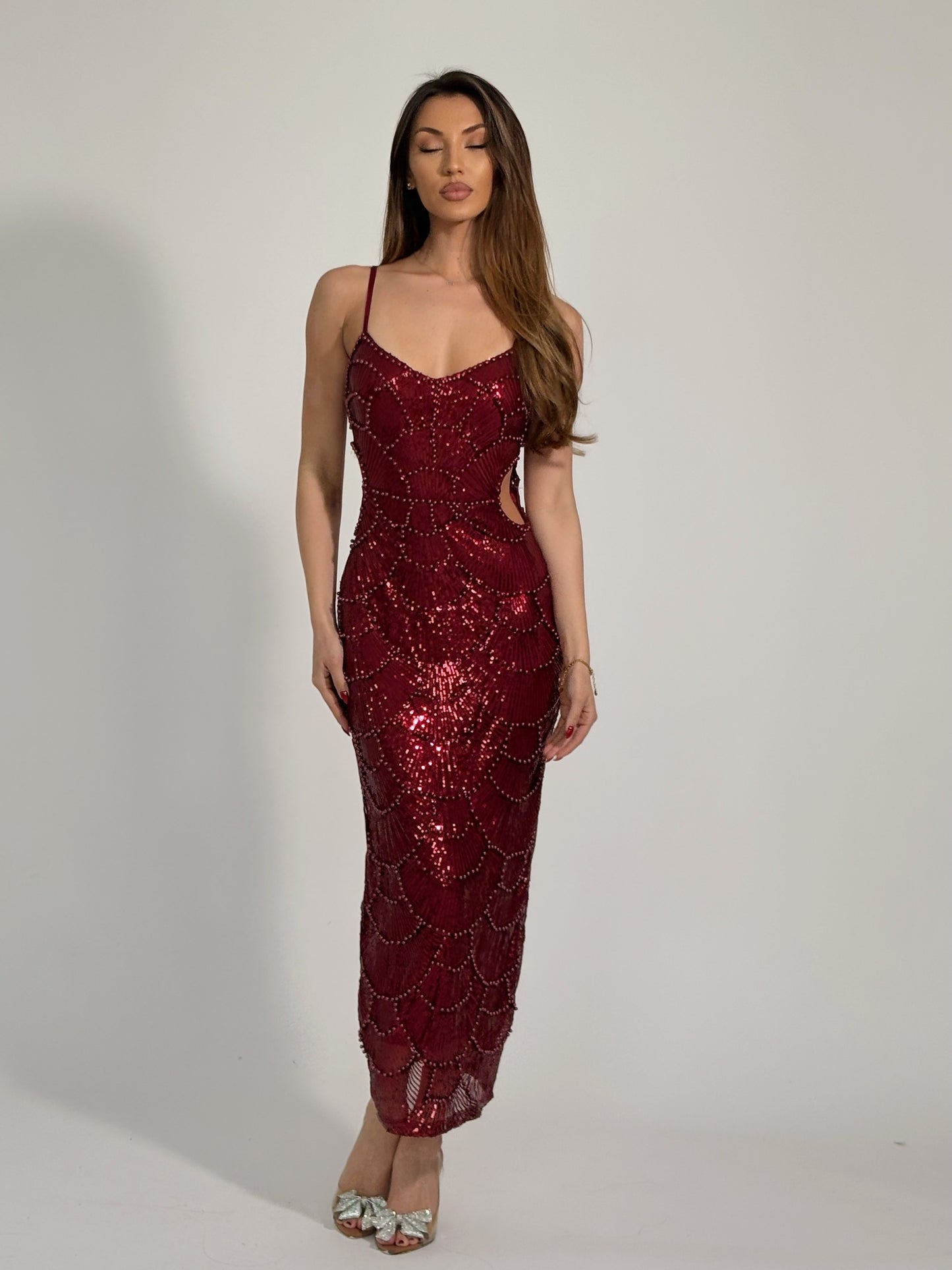 Рокля Arielle с пайети и перли