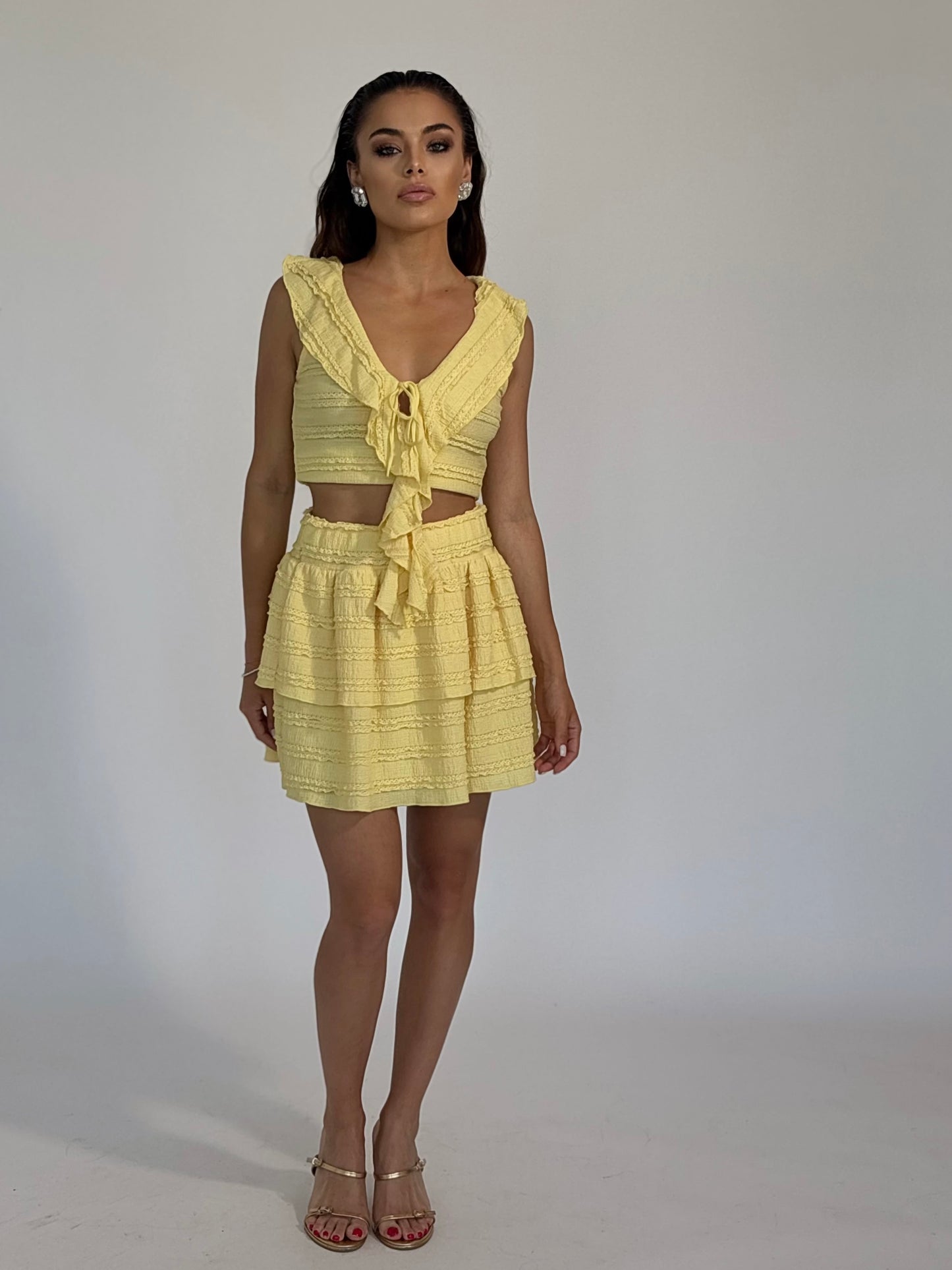 Belinda set