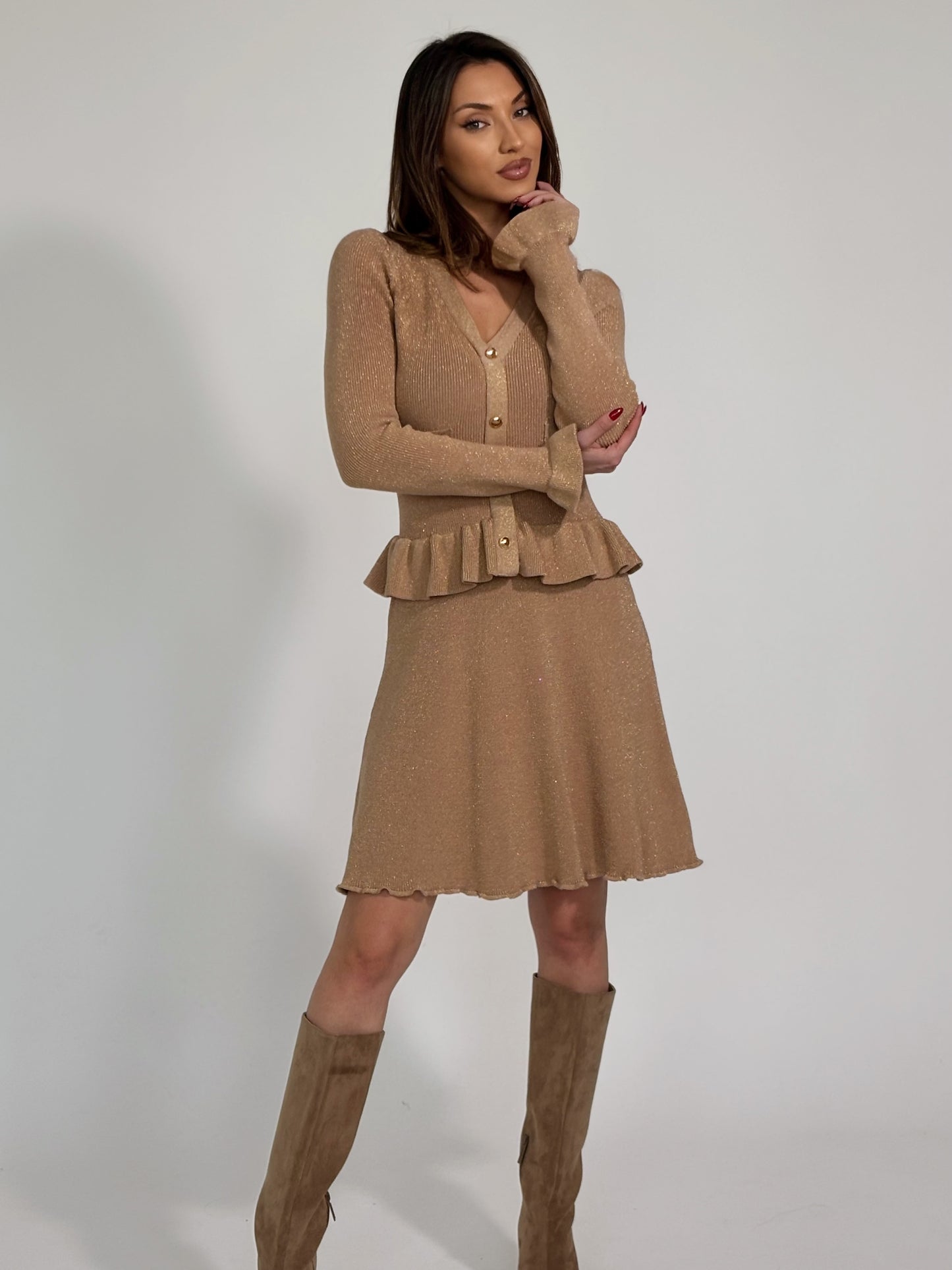 Рокля Belina с лъскава нишка