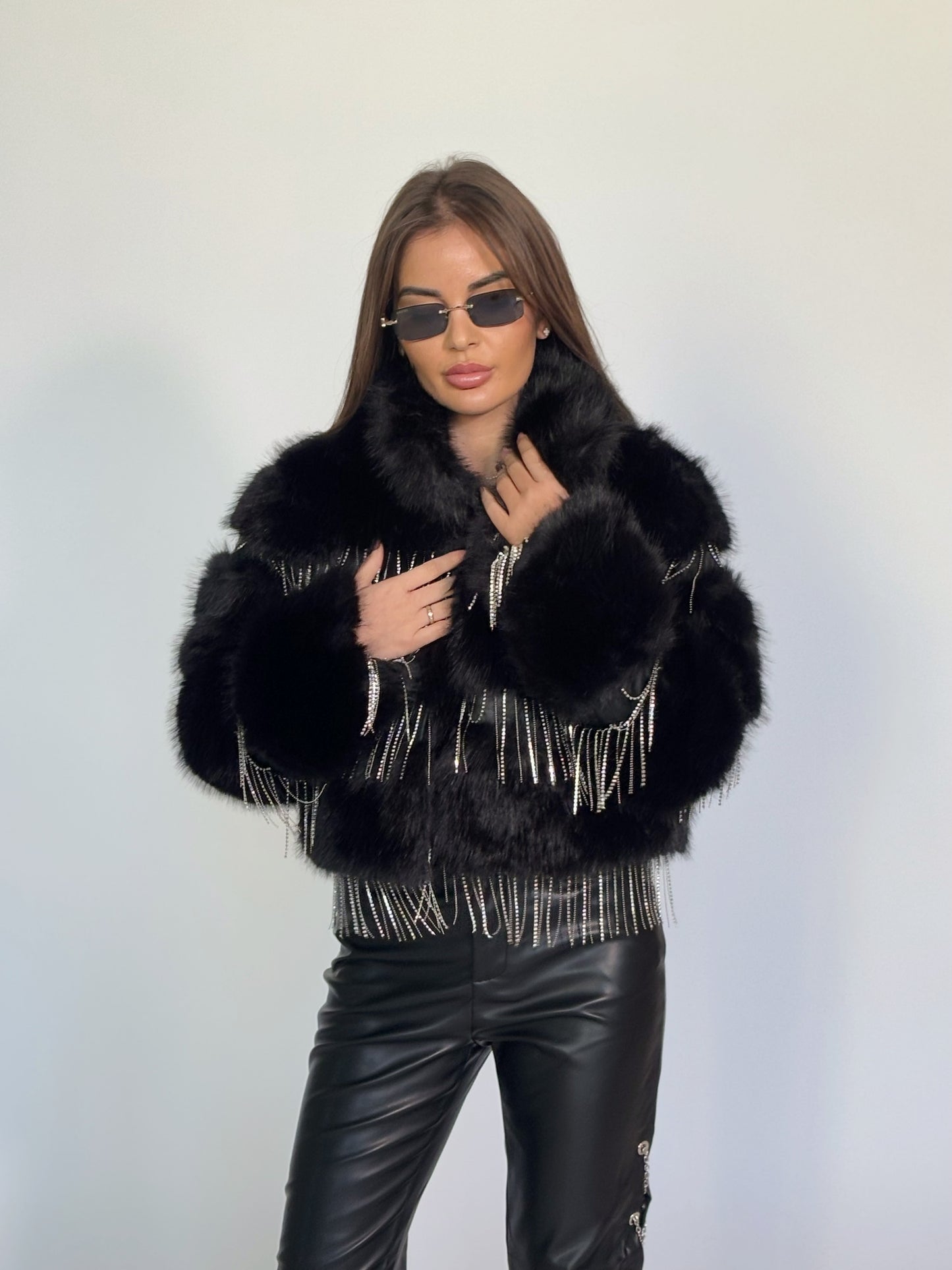 Палто Lovita с косъм и камъни