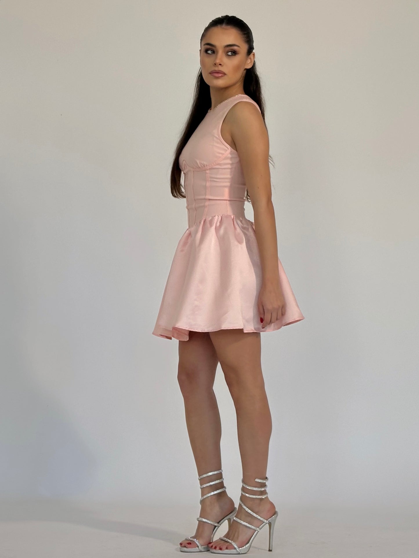 Рокля Lolla със сатен