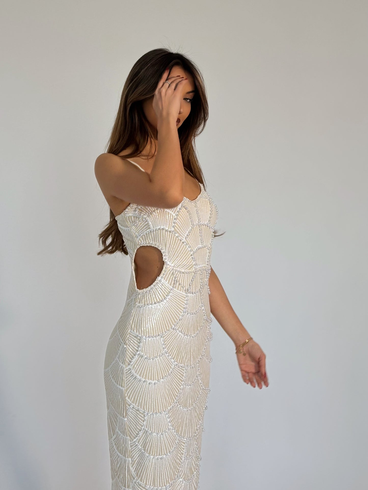 Рокля Arielle с пайети и перли