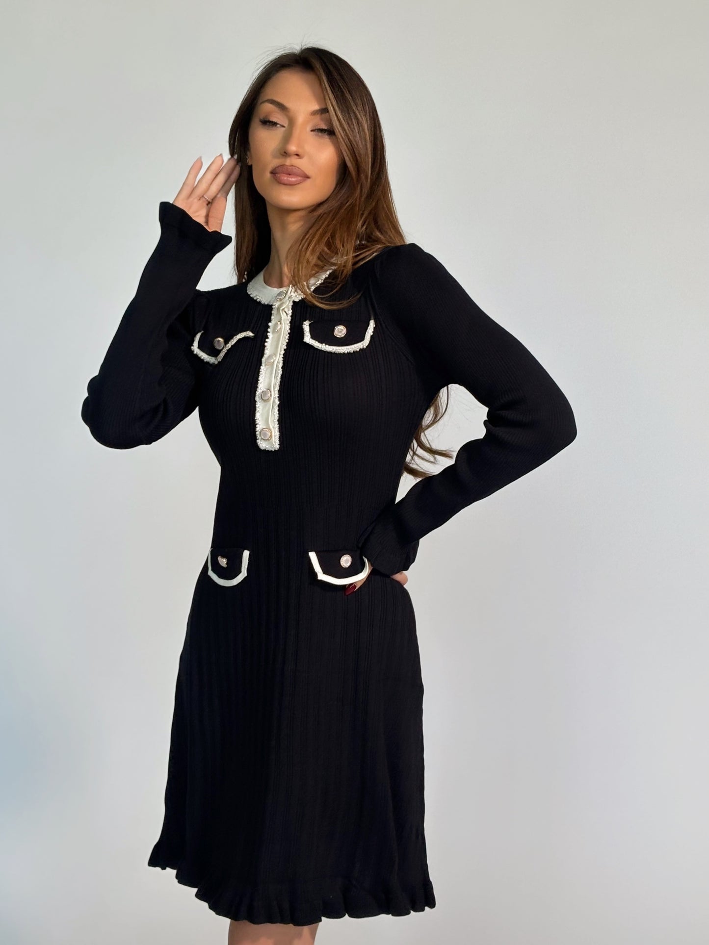 Рокля Relina от фино плетиво