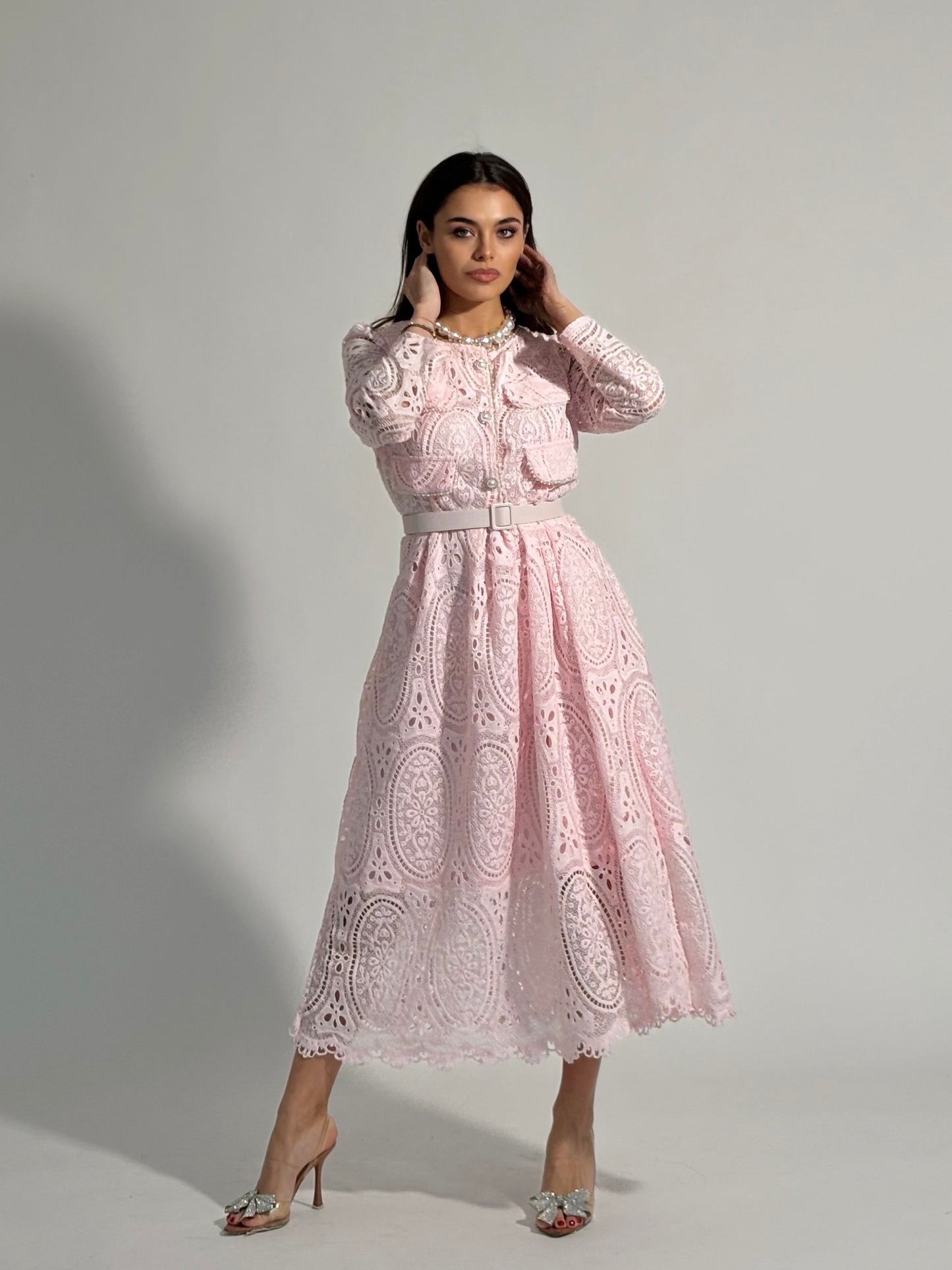 Дантелена рокля Yara