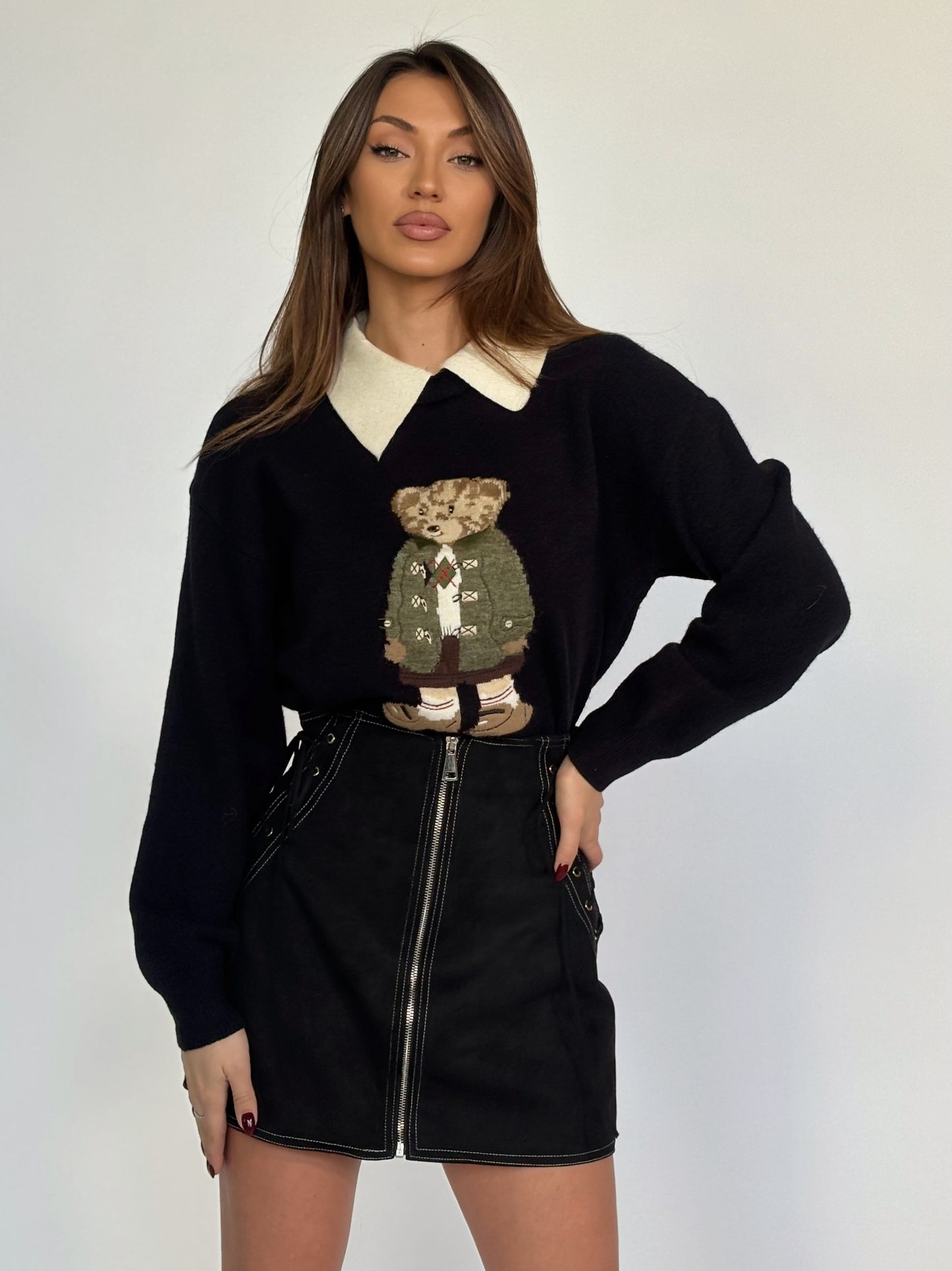 Велурена пола с връзки Jessi