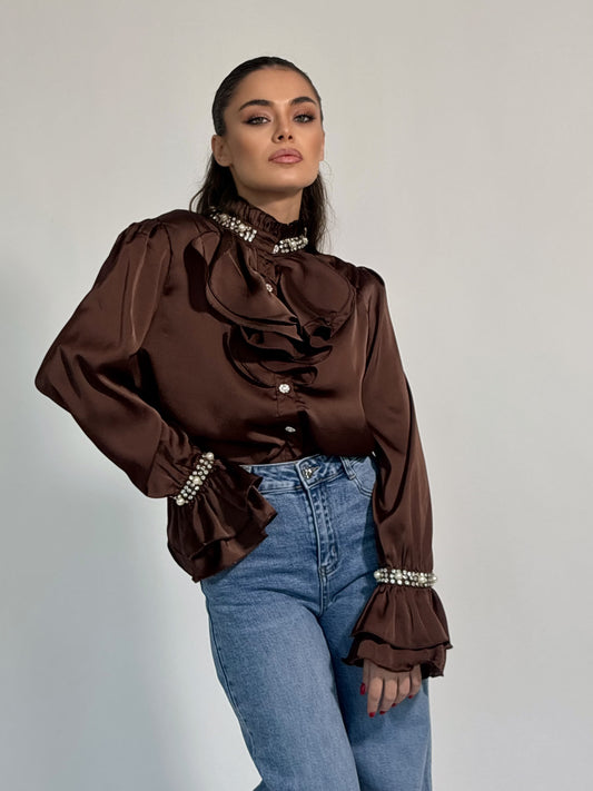 Сатенена риза Dola с перли и камъни