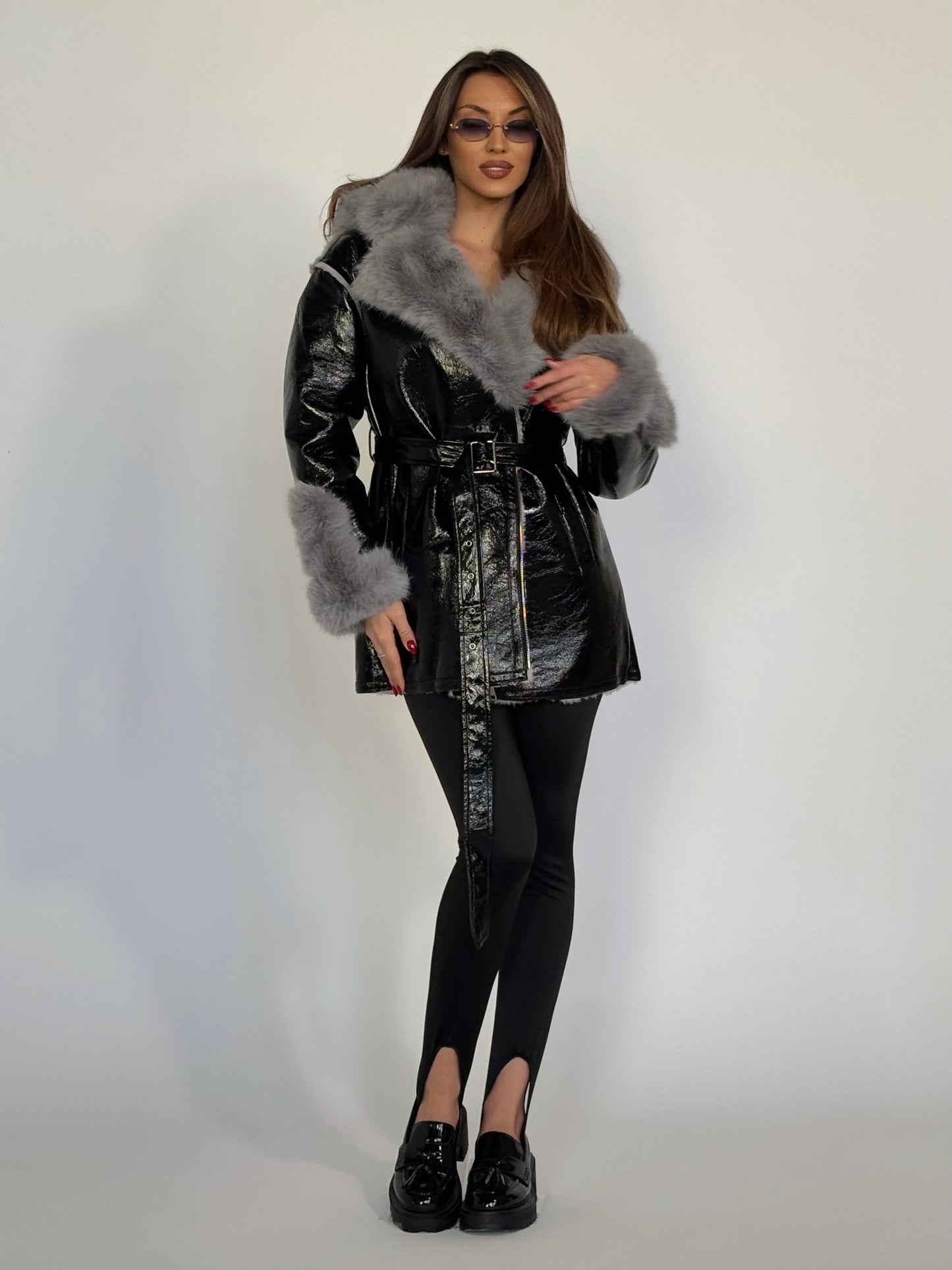 Яке Leila от лак с пух