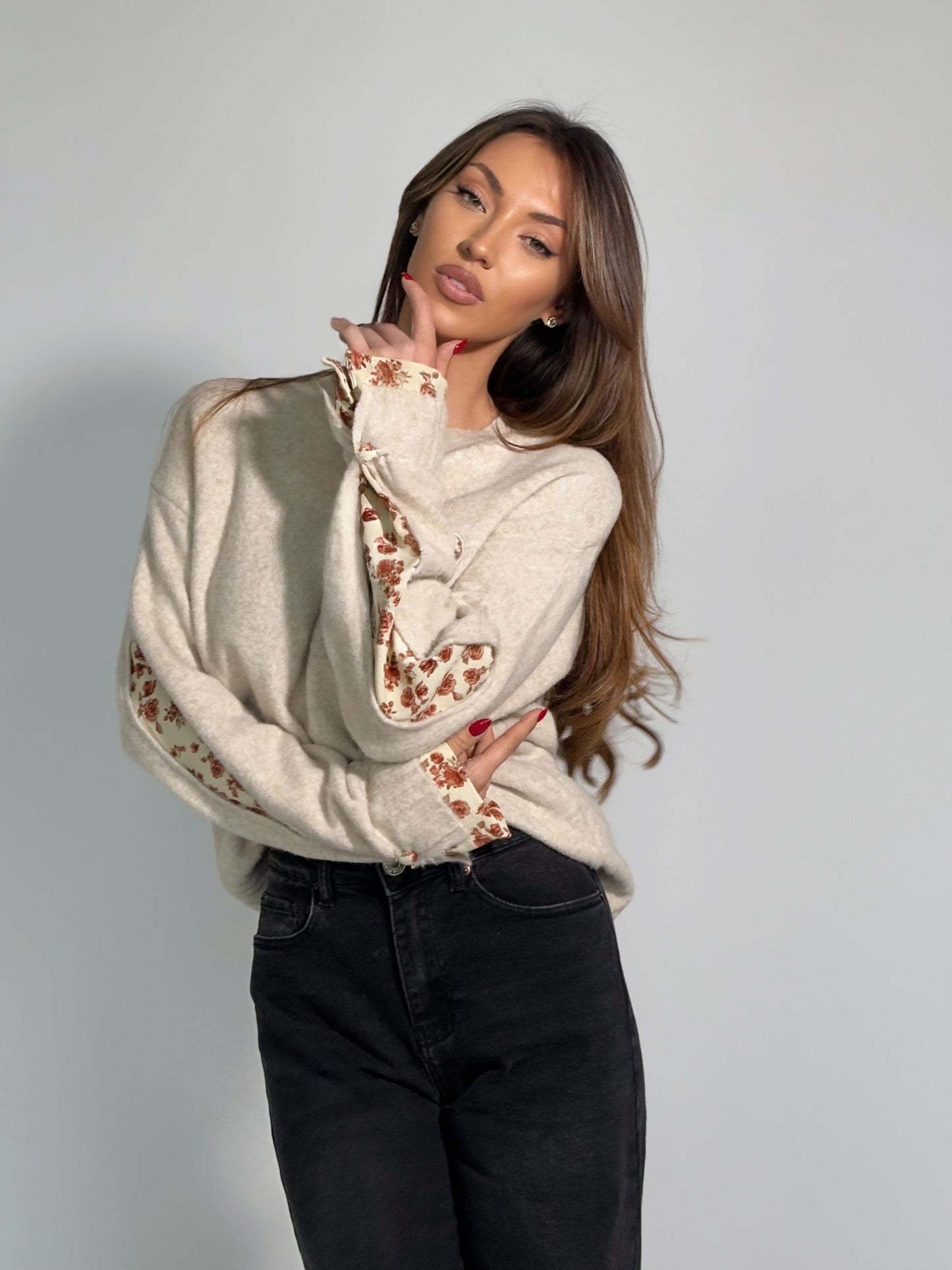 Пуловер Wana с елементи на риза