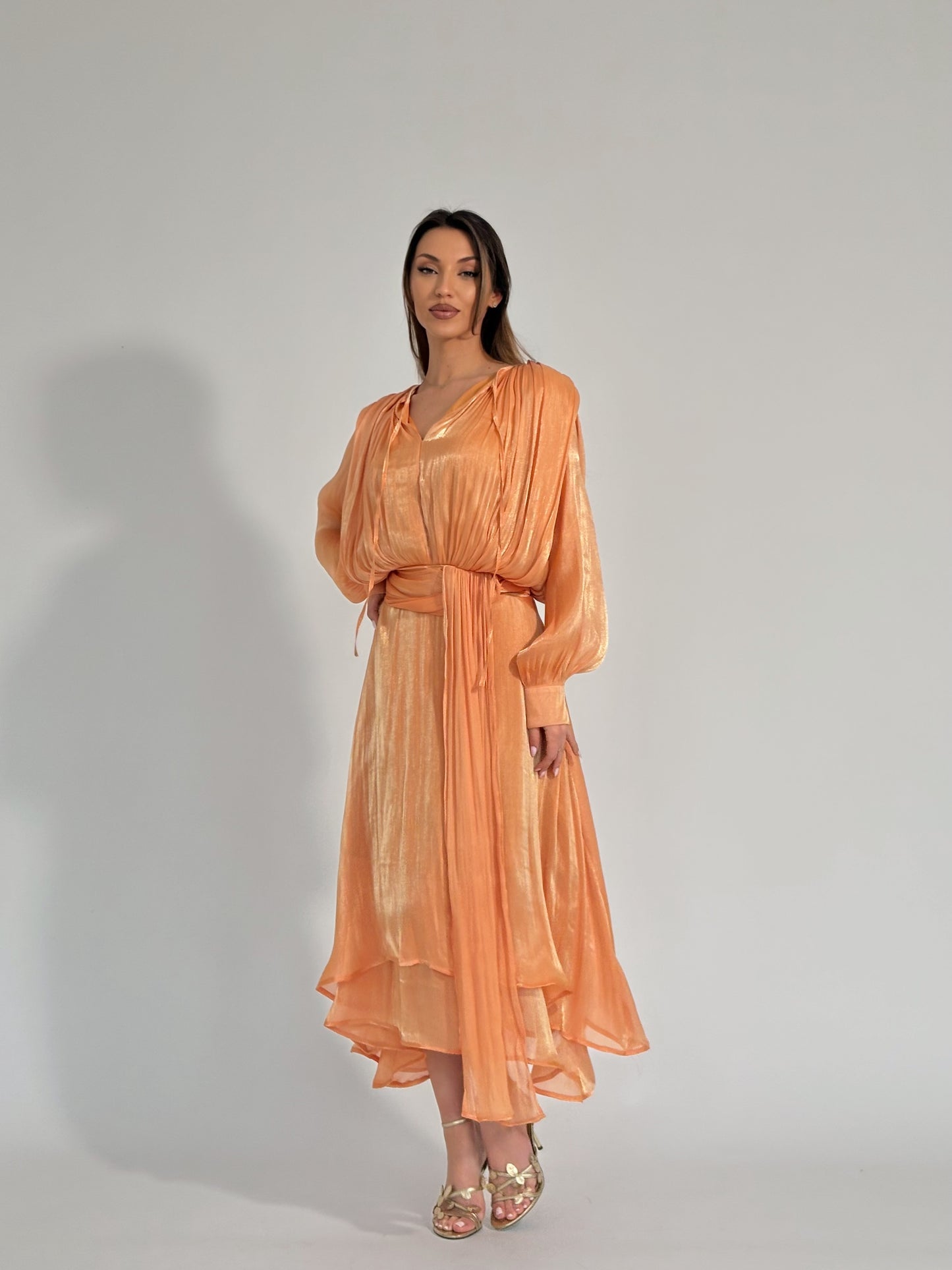 Сатенена рокля Carmella