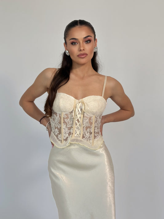 Корсет Mari с твърди чашки и дантела