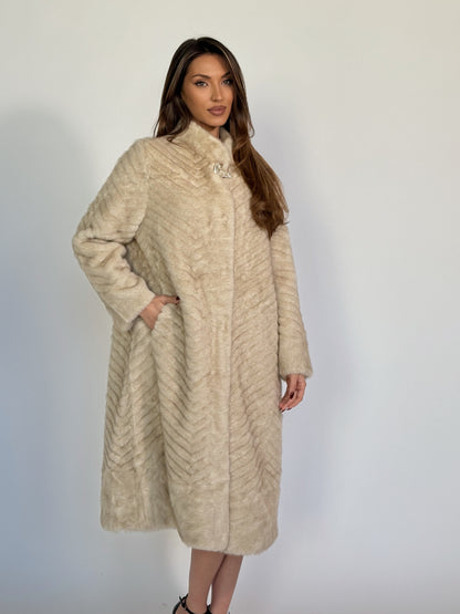 Палто от косъм Verona