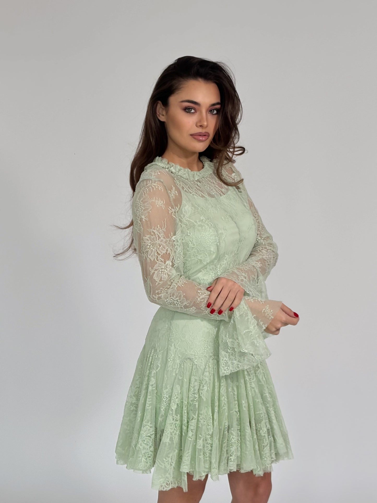 Дантелена рокля Talina