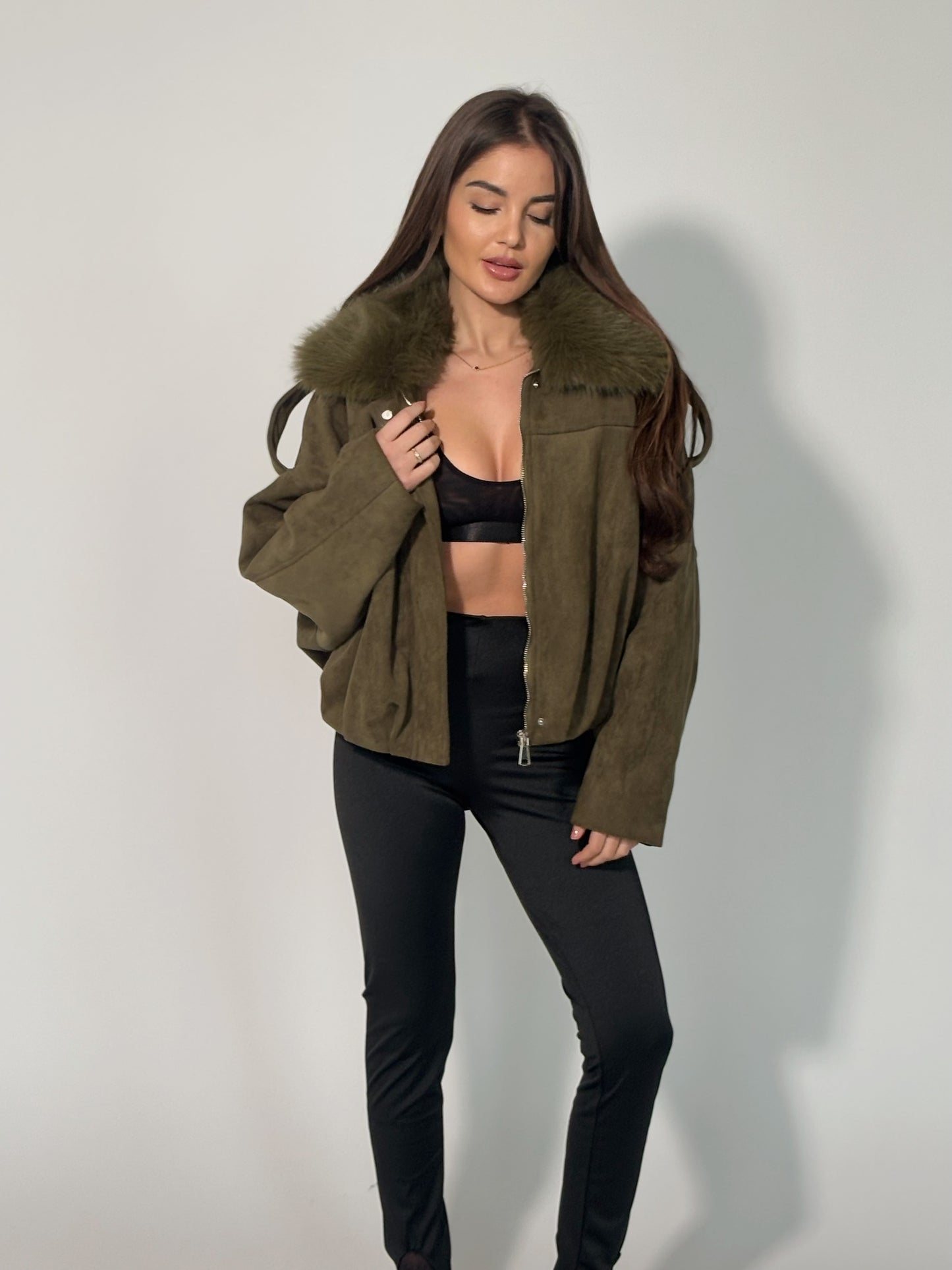 Велурено яке Romanita с пух