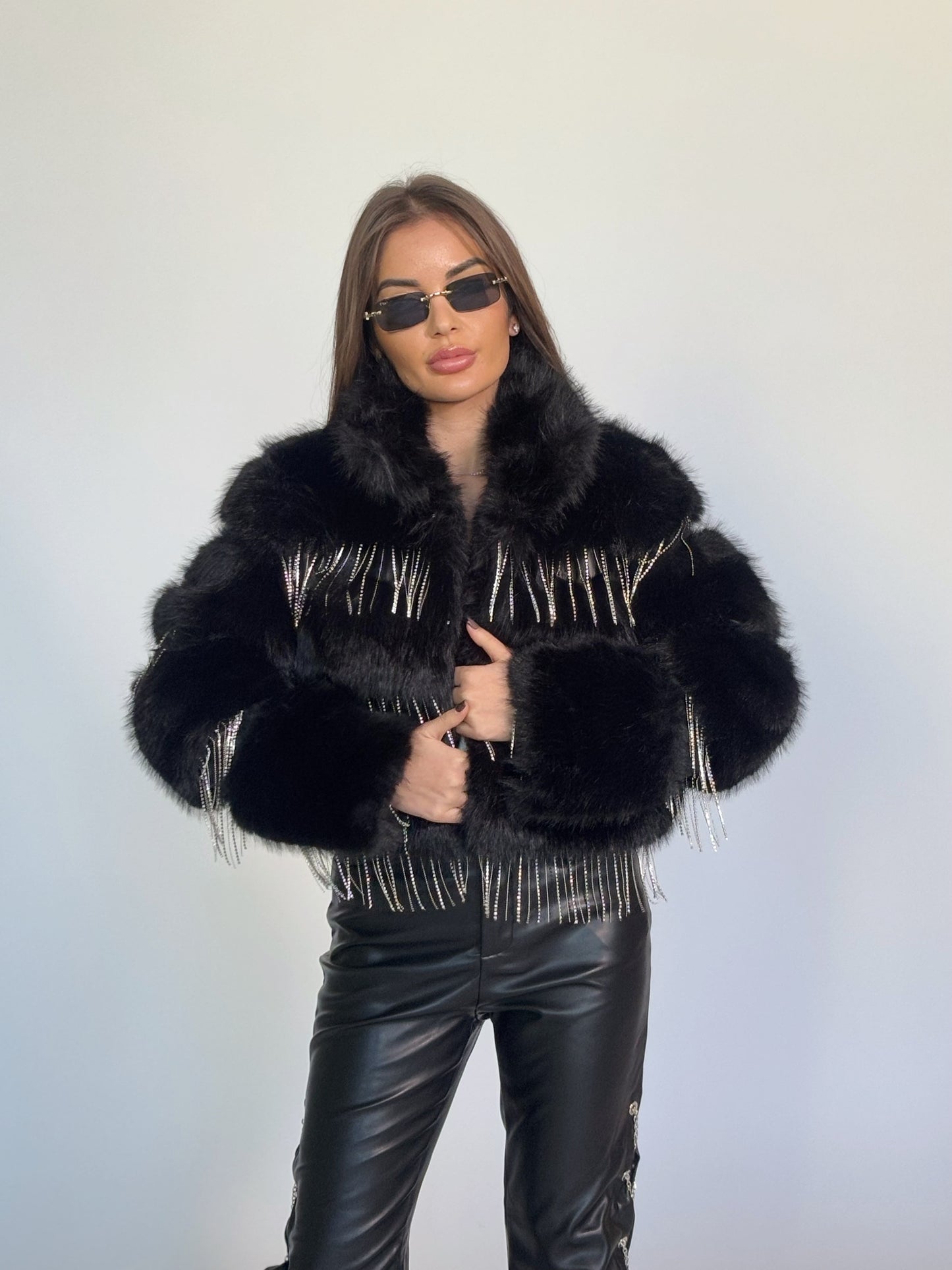 Палто Lovita с косъм и камъни