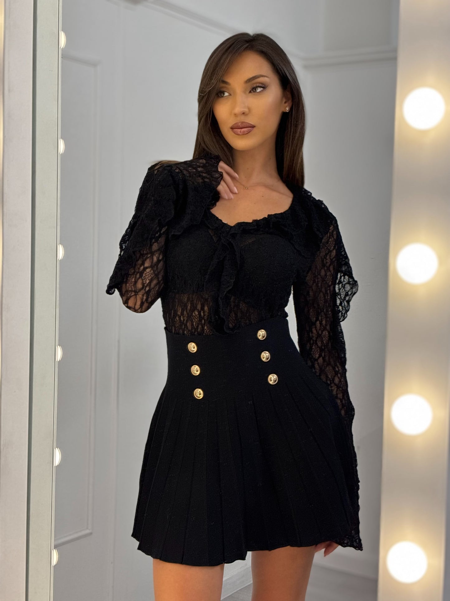 Дантелена блуза Venita