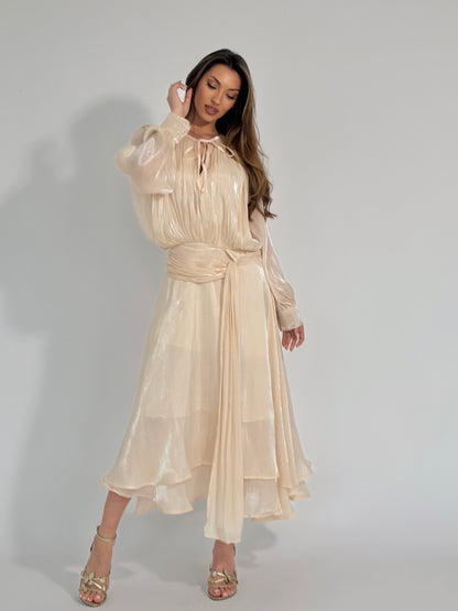 Сатенена рокля Carmella