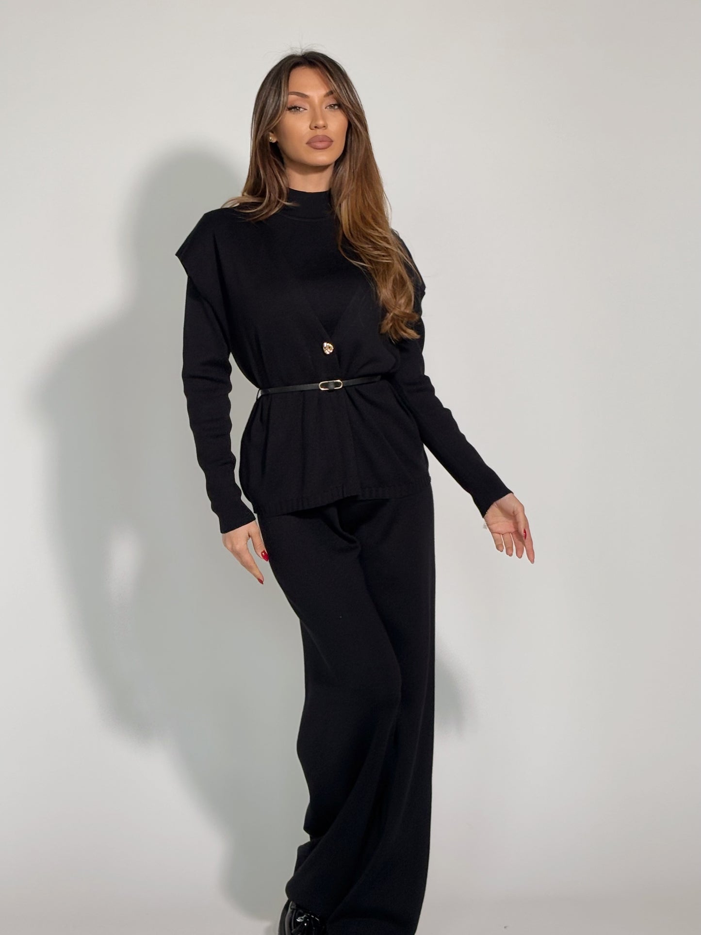 Комплект Leila от три части и колан