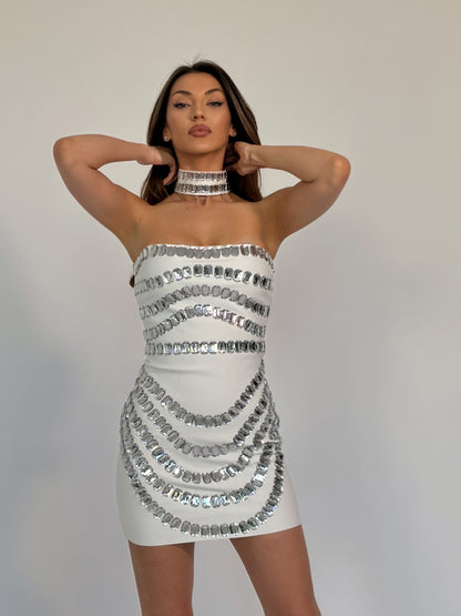 Бандажна рокля с камъни и чокър Clarisa