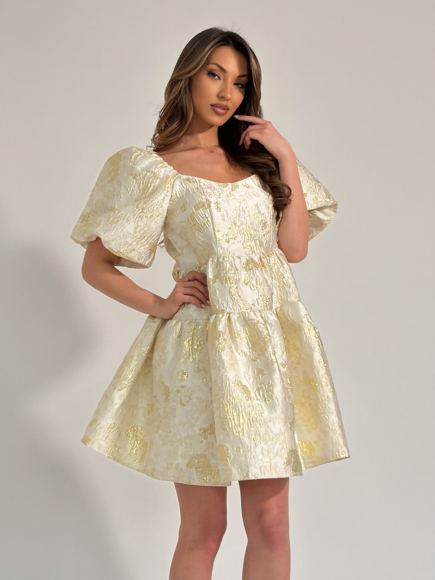 Glamour dress with gold effect