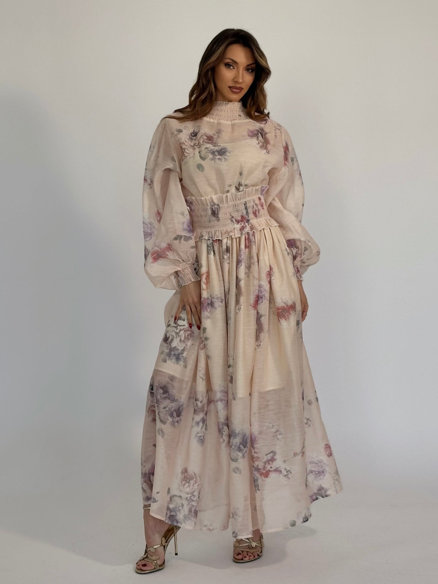 Комплект Perina с флорални мотиви