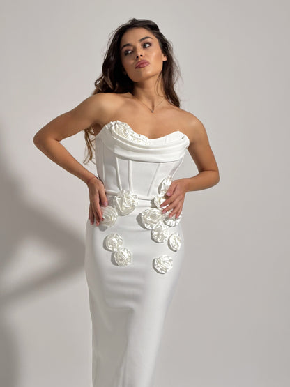 Бандажна рокля Emily с рози