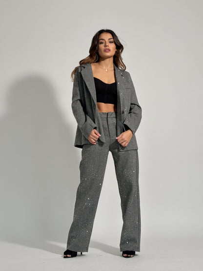 Костюм Viola с камъни и вълна