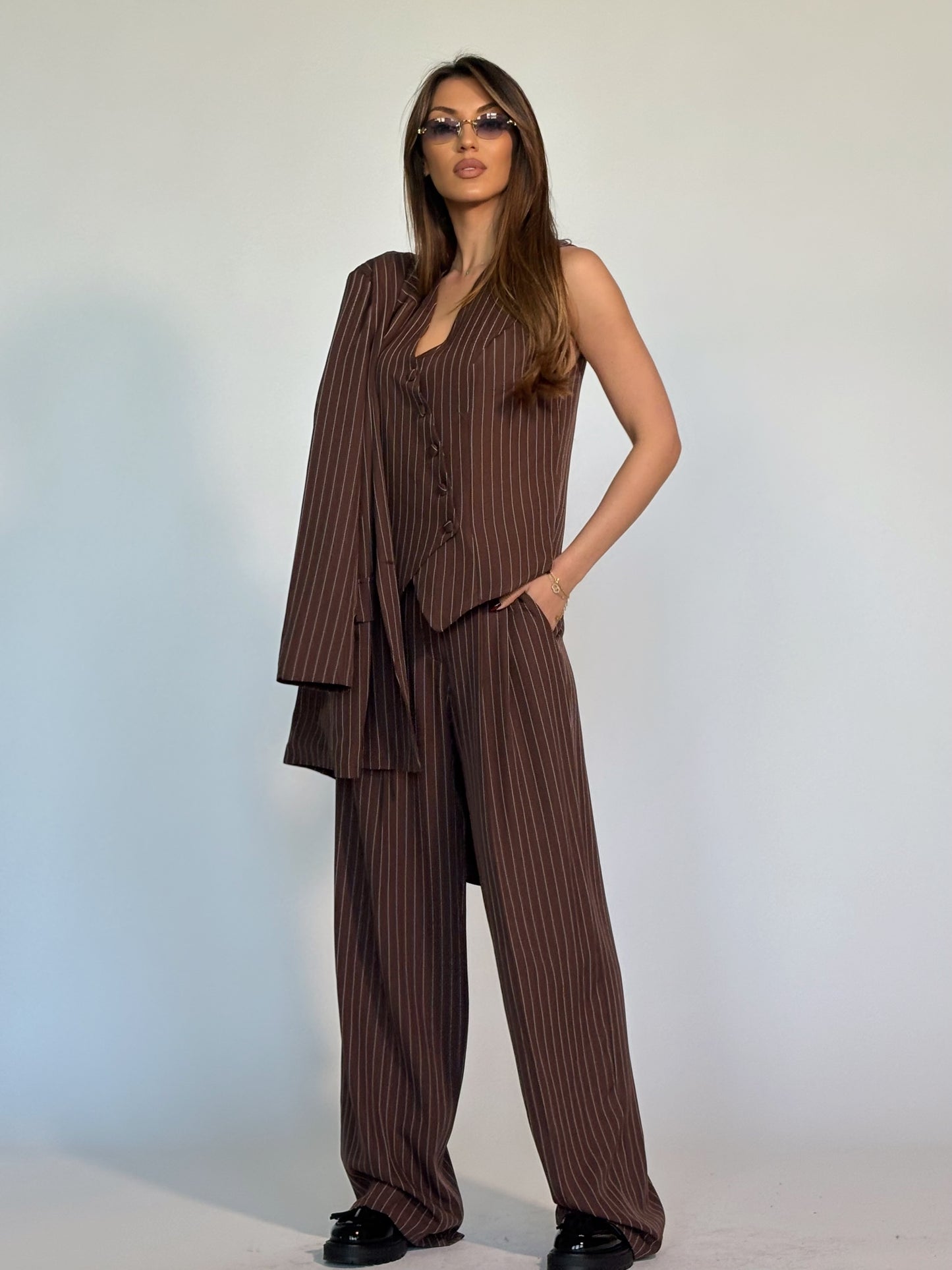 Комплект Lorina от три части