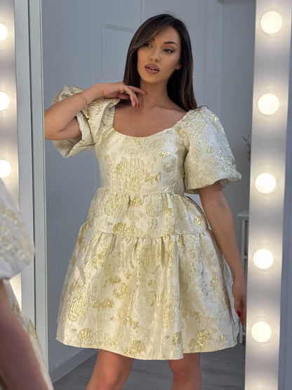 Рокля Glamour със златен ефект