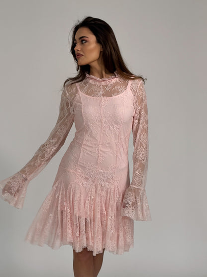 Дантелена рокля Talina