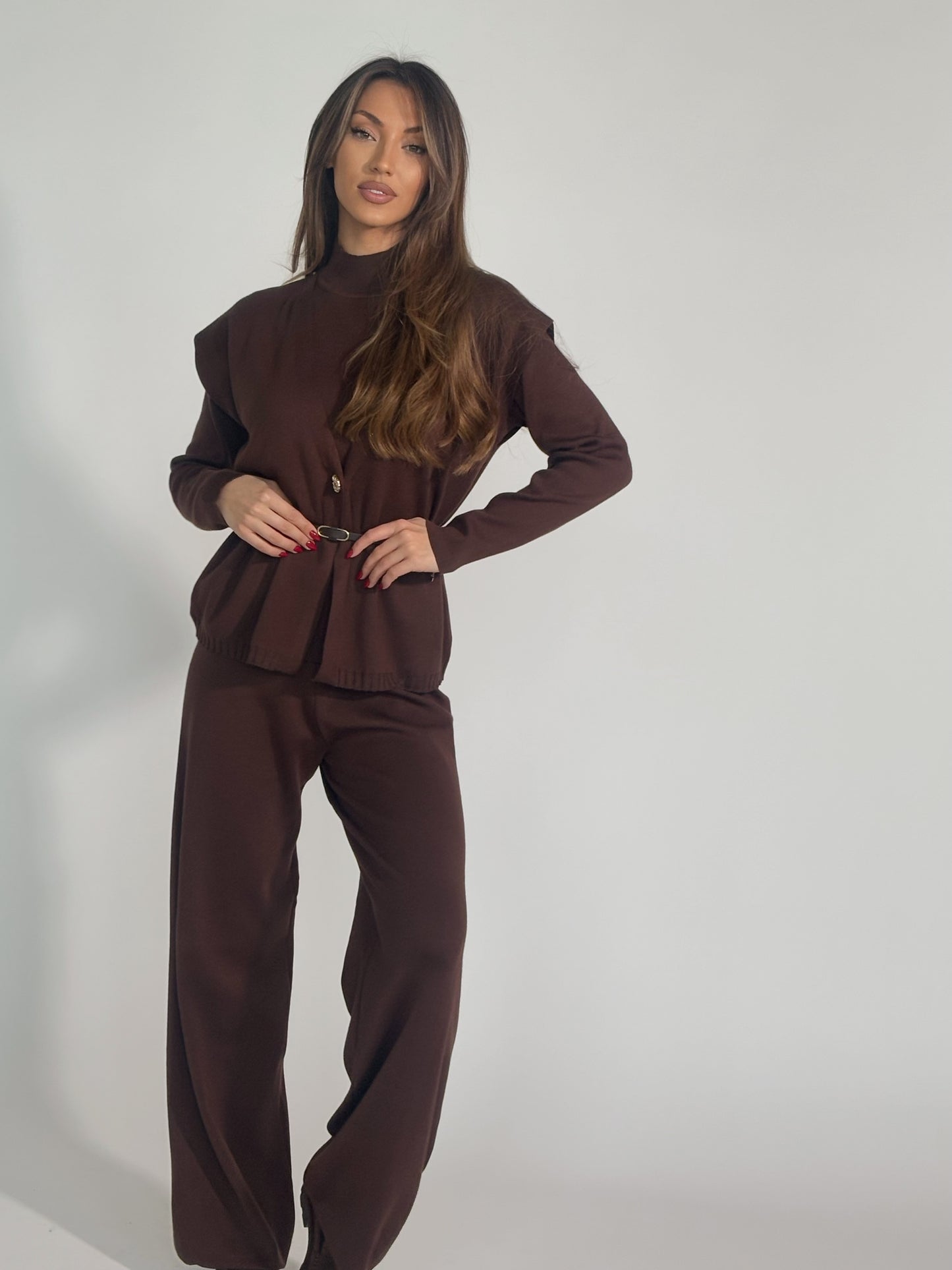 Комплект Leila от три части и колан