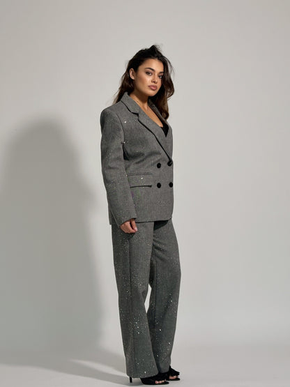 Костюм Viola с камъни и вълна