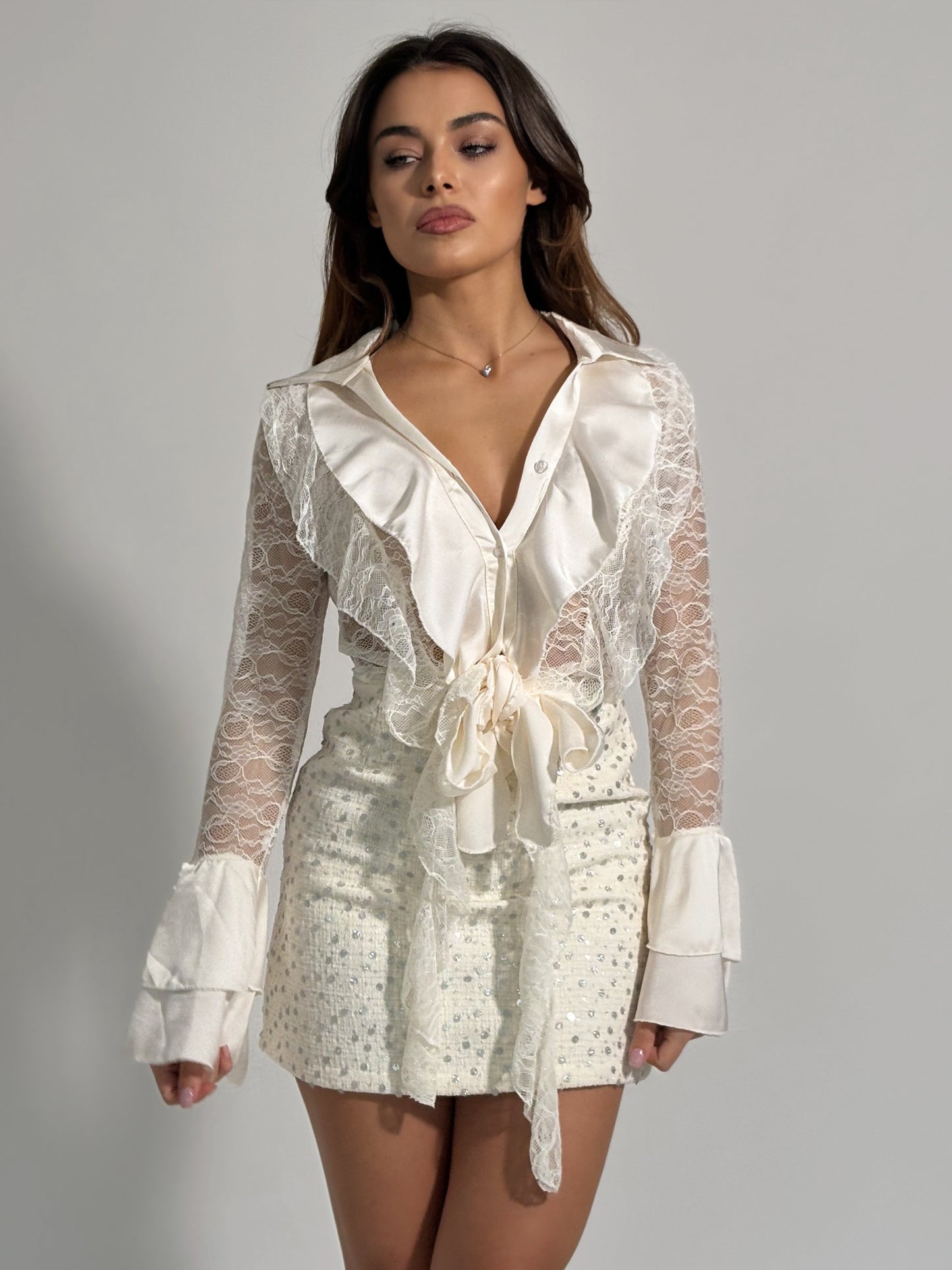 Дантелена риза Mirina