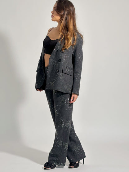 Костюм Viola с камъни и вълна