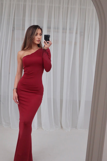 Рокля ISALINE с едно рамо